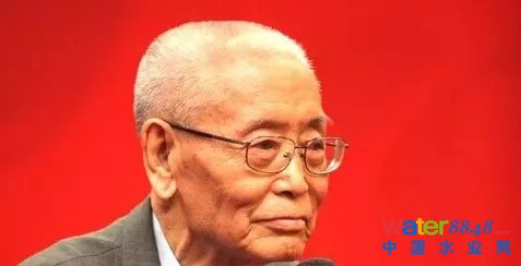 /進(jìn)入列寧格勒建工學(xué)院，開(kāi)始研究生學(xué)習(xí)/