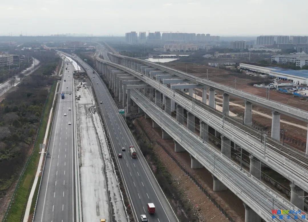 南沿江城際鐵路建設加速推進。南京日報/紫金山新聞記者 徐琦 攝